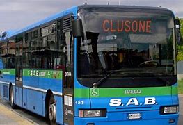 Insegne per autobus di linea, aereoporti, taxi , metropolitane